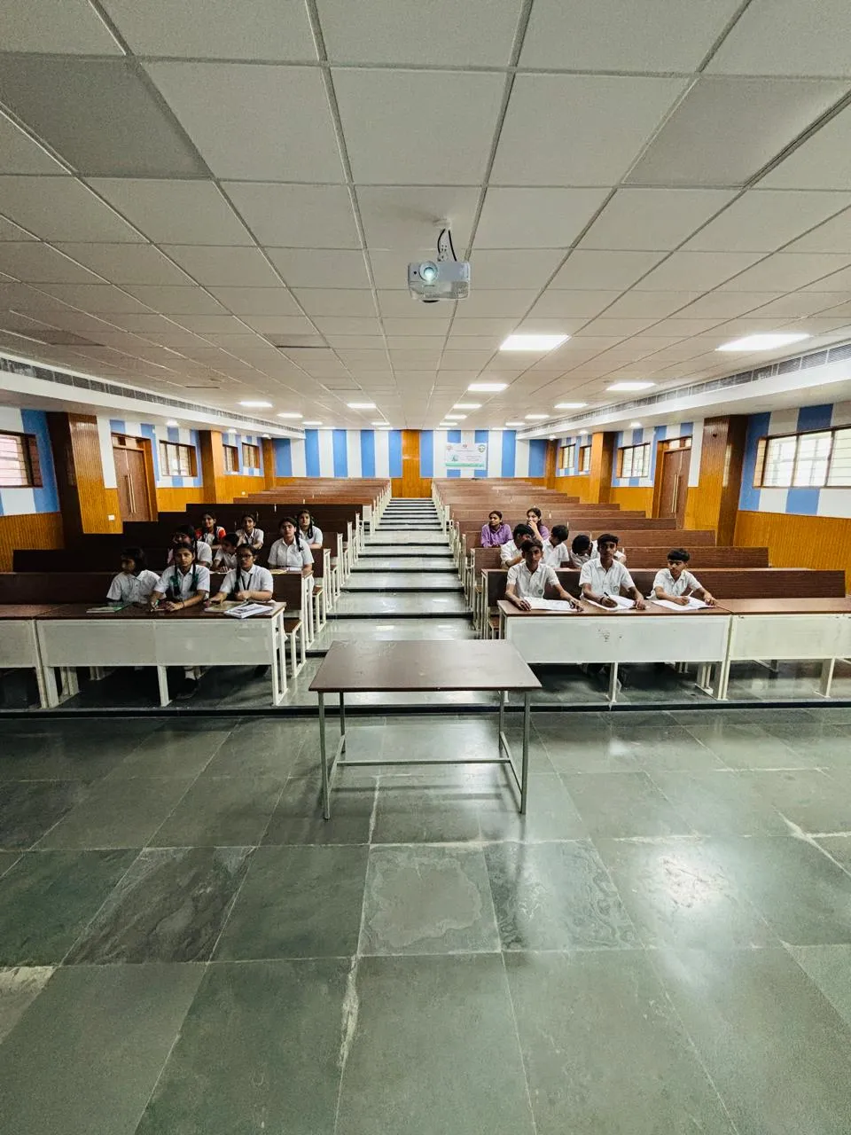 An Educational Visit to Medical College, Barmer