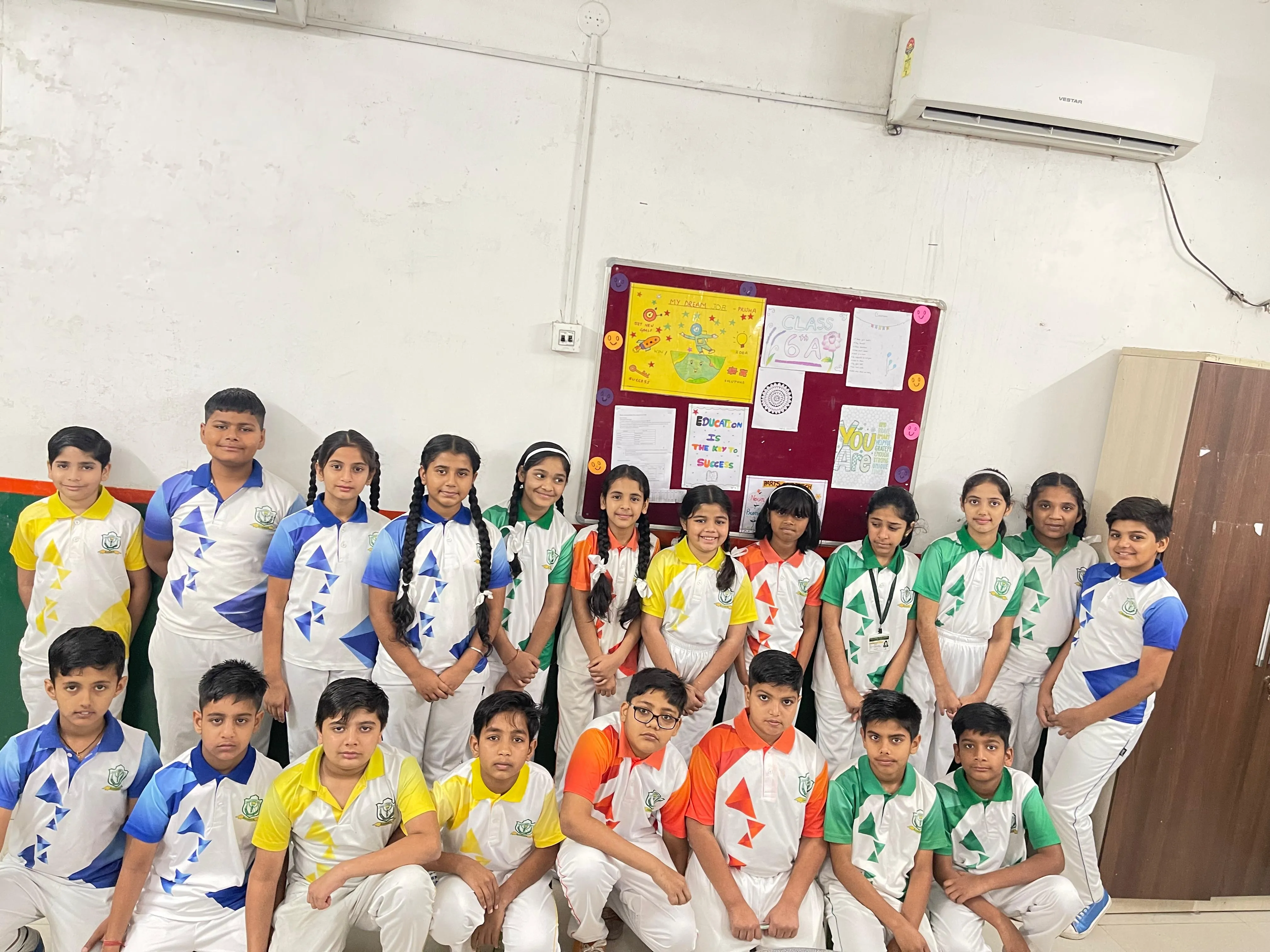 Classroom Board Decoration Activity Held Successfully