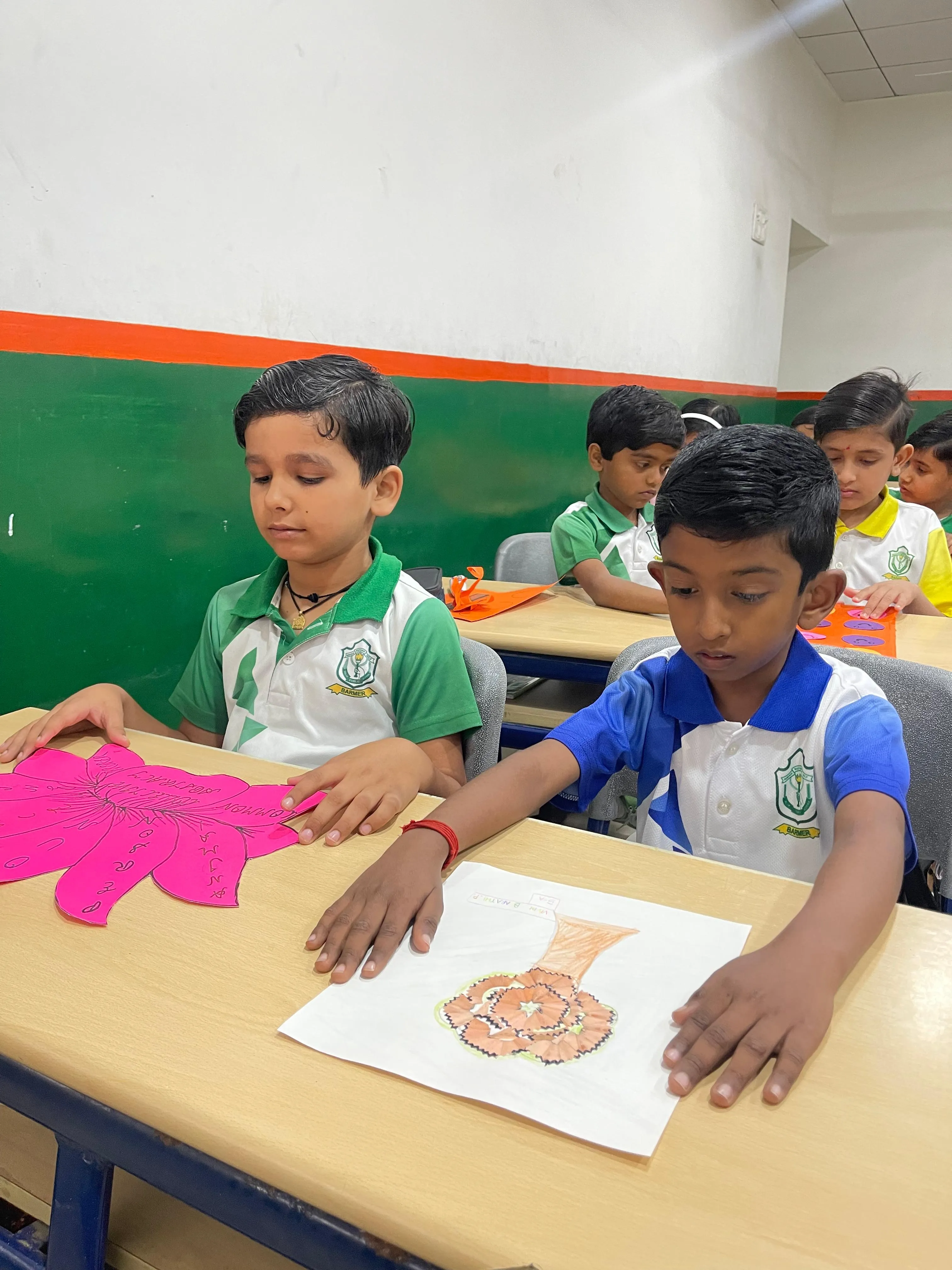 Classroom Board Decoration Activity Held Successfully